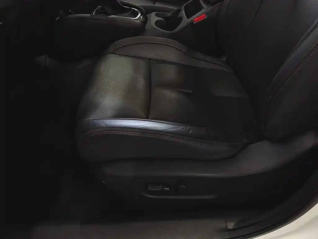 Nissan Qashqai — миниатюра 20