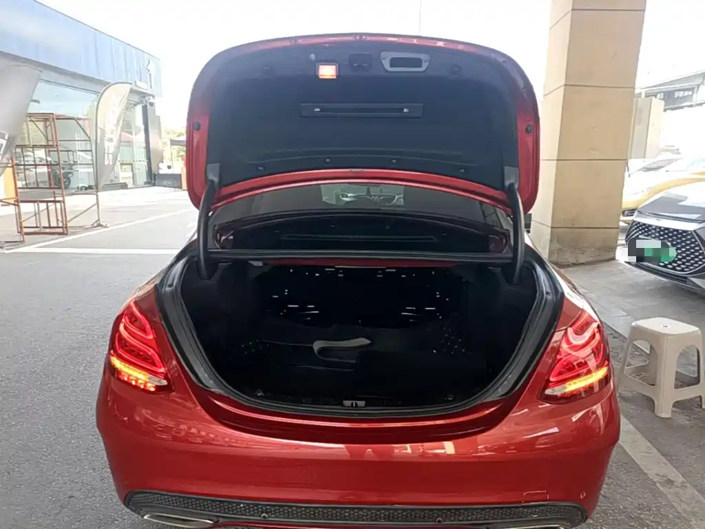 Mercedes-Benz C-Class — миниатюра 19
