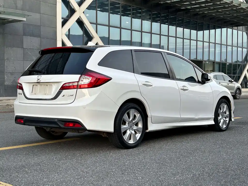 Honda Jade — миниатюра 12