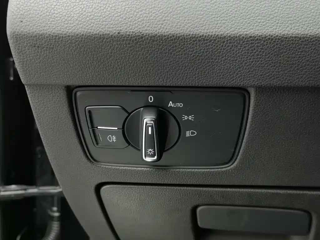 Volkswagen 迈腾 PHEV — миниатюра 21