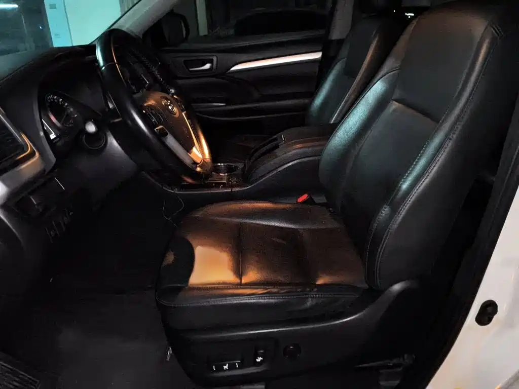 Toyota Highlander — миниатюра 8