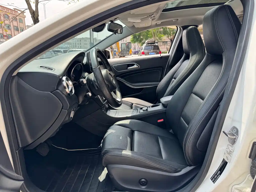 Mercedes-Benz GLA — миниатюра 6