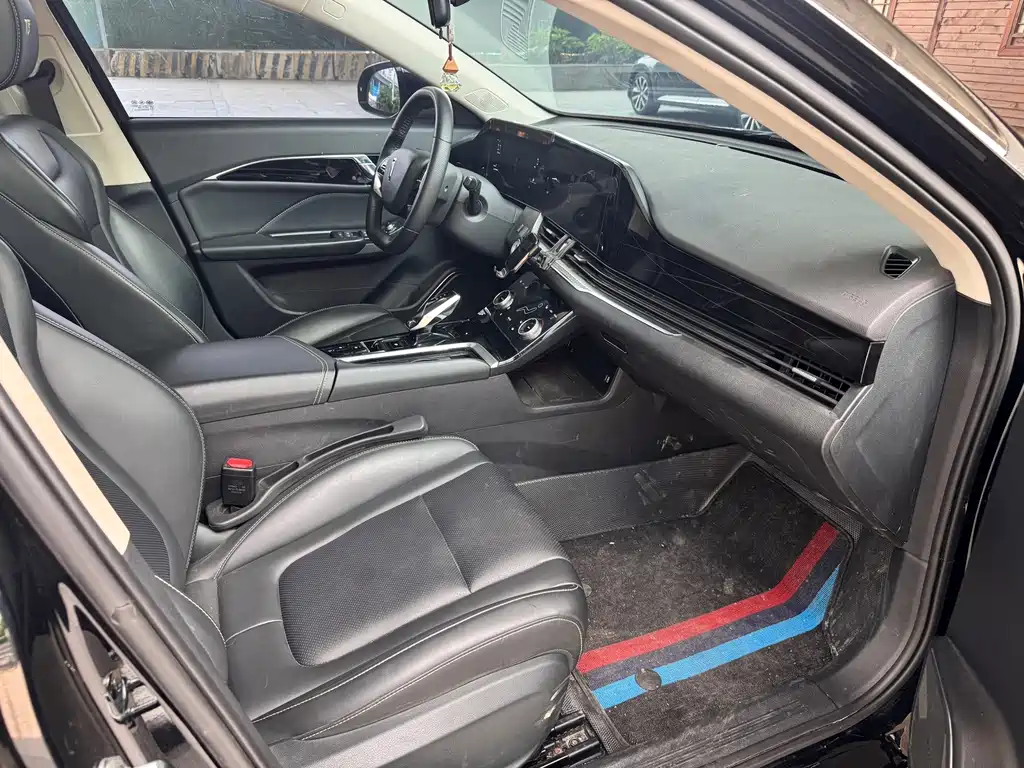 Bestune B70 — миниатюра 10