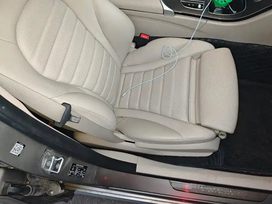 Mercedes-Benz C-Class — миниатюра 8