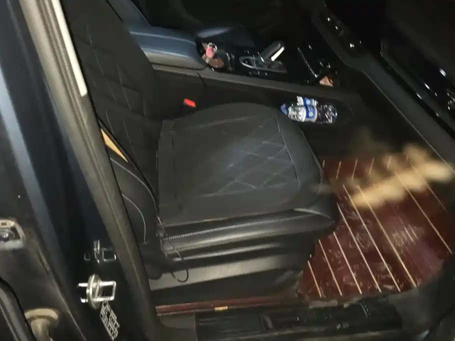 Wuling Victory — миниатюра 8