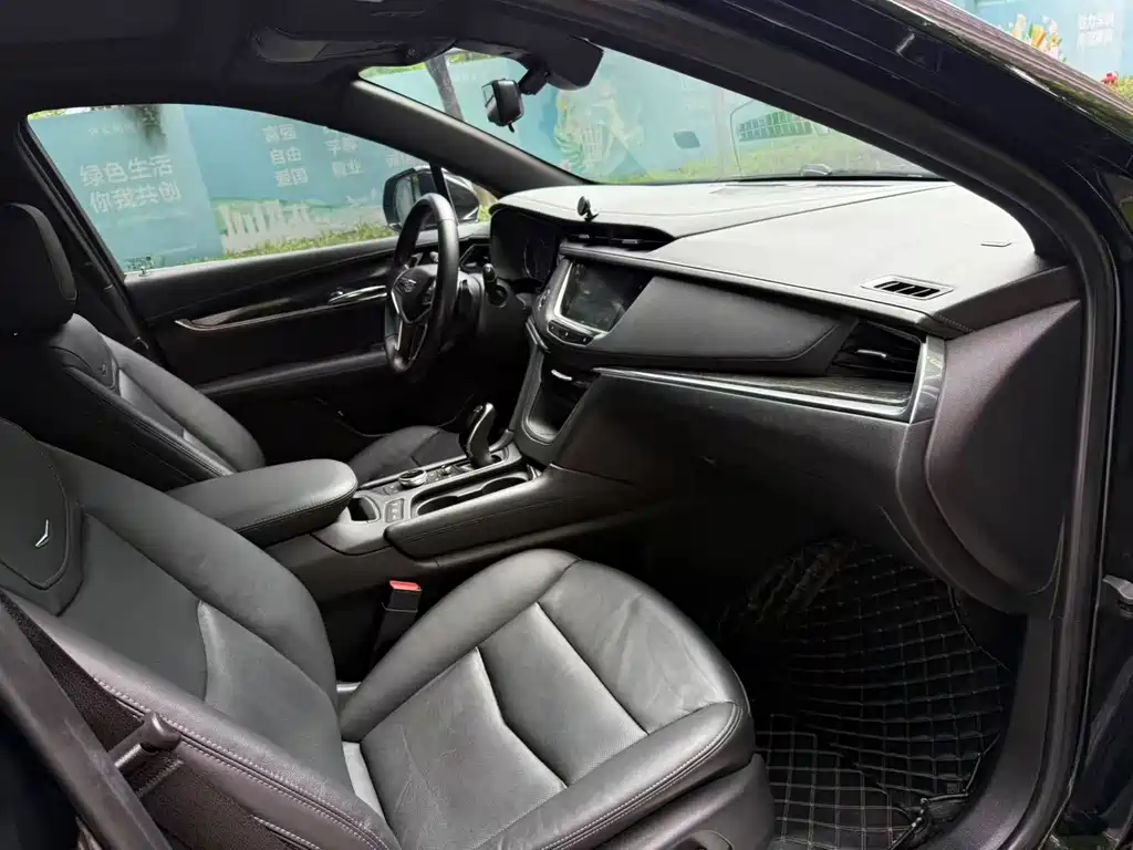Cadillac XT5 — миниатюра 7