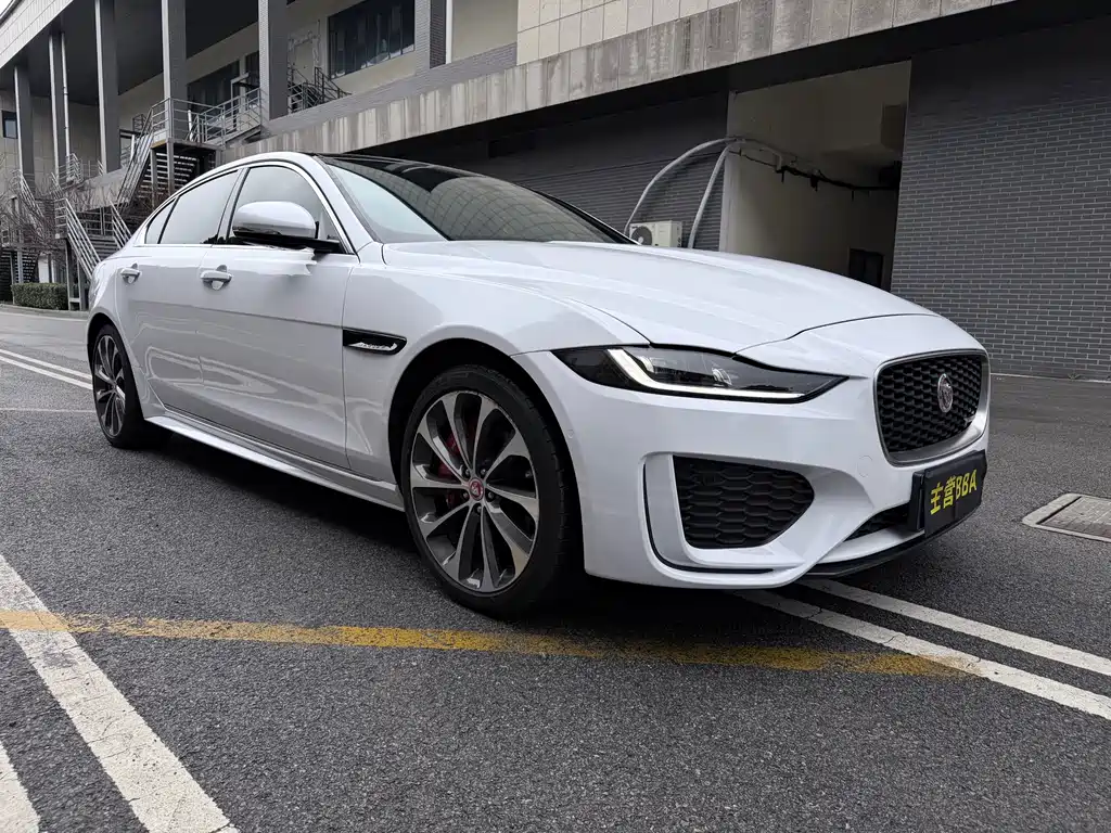 JAGUAR XEL