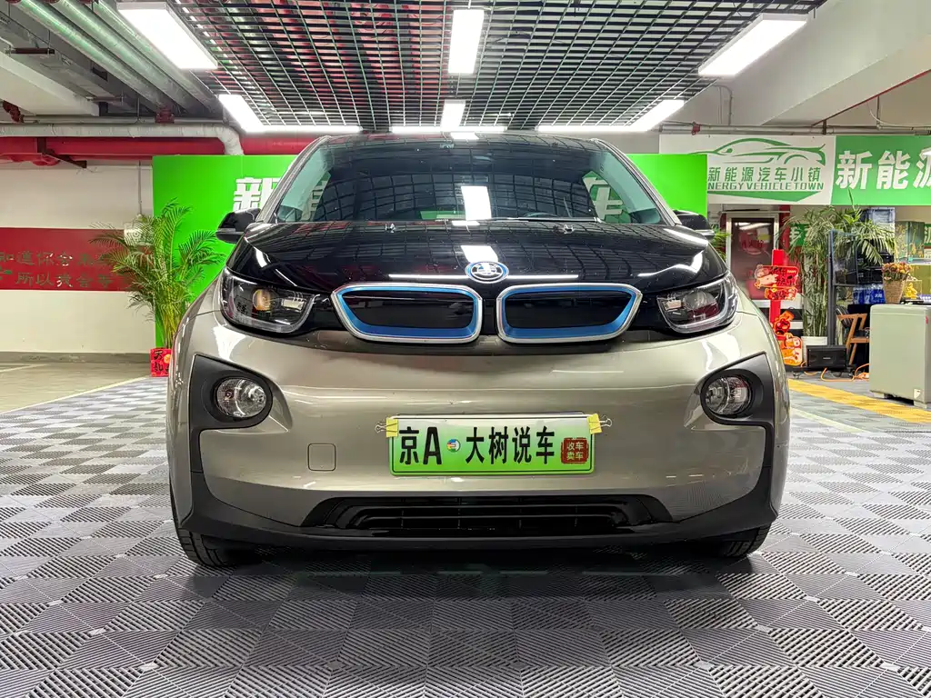 BMW i3 (Import) — миниатюра 2