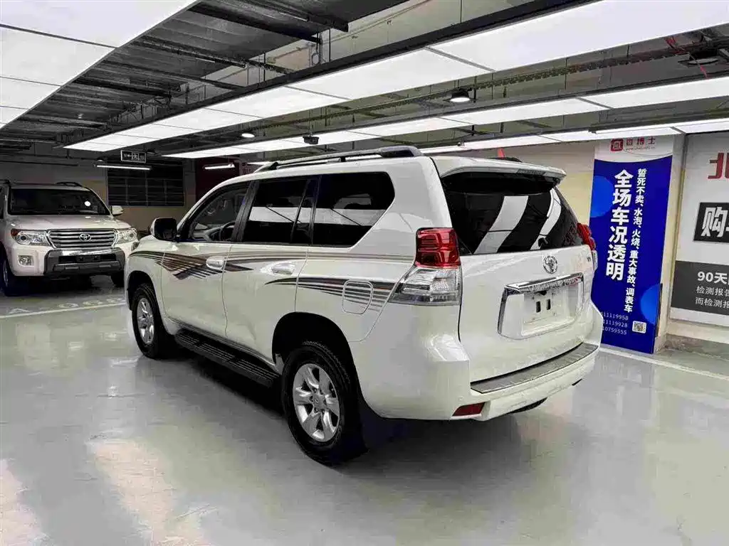 Toyota Prado (Import) — миниатюра 12