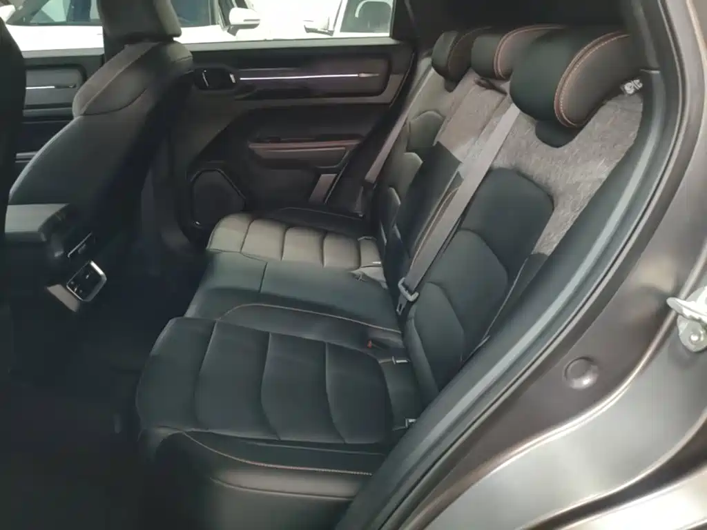 Geely Cowboy — миниатюра 17