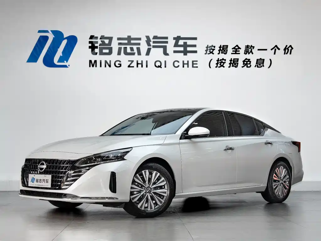Nissan Teana 2025