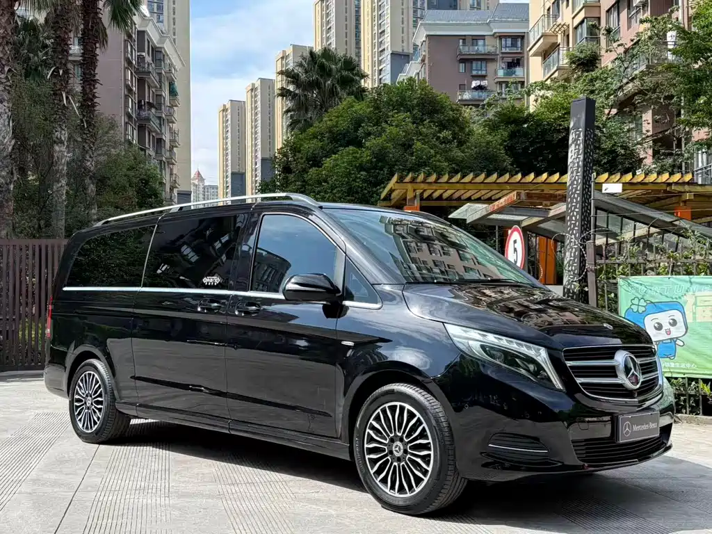 Mercedes-Benz V-Class V 2018 V 260 L Luxury Long Wheelbase VI