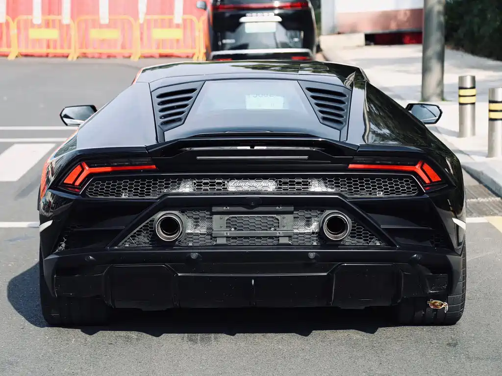 Lamborghini Huracán — миниатюра 4