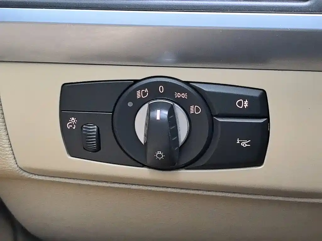 BMW X6 — миниатюра 21
