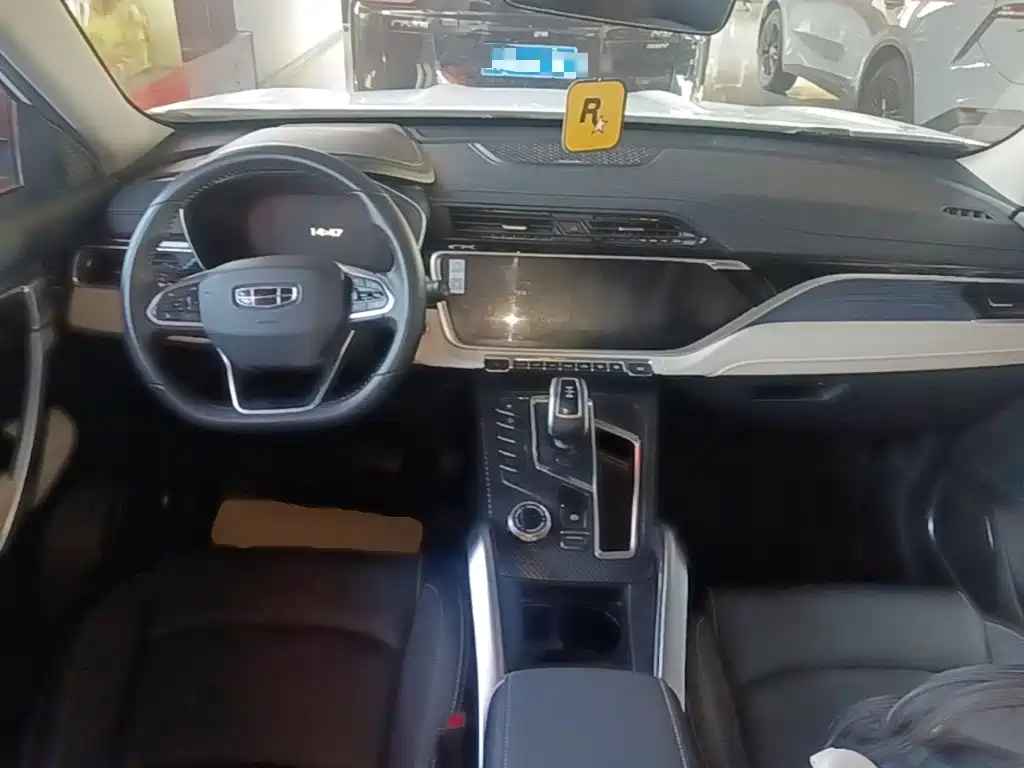 Geely Boyue — миниатюра 10