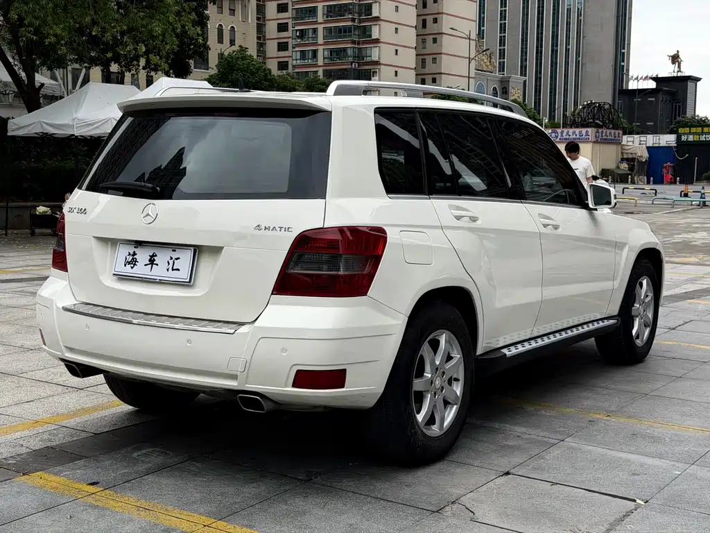 Mercedes-Benz GLK-Class (Import) — миниатюра 4
