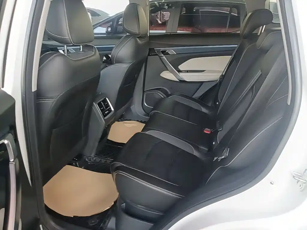 Geely Boyue — миниатюра 17