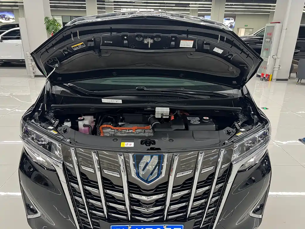 Toyota Alphard — фотографии объявления, Фото 26