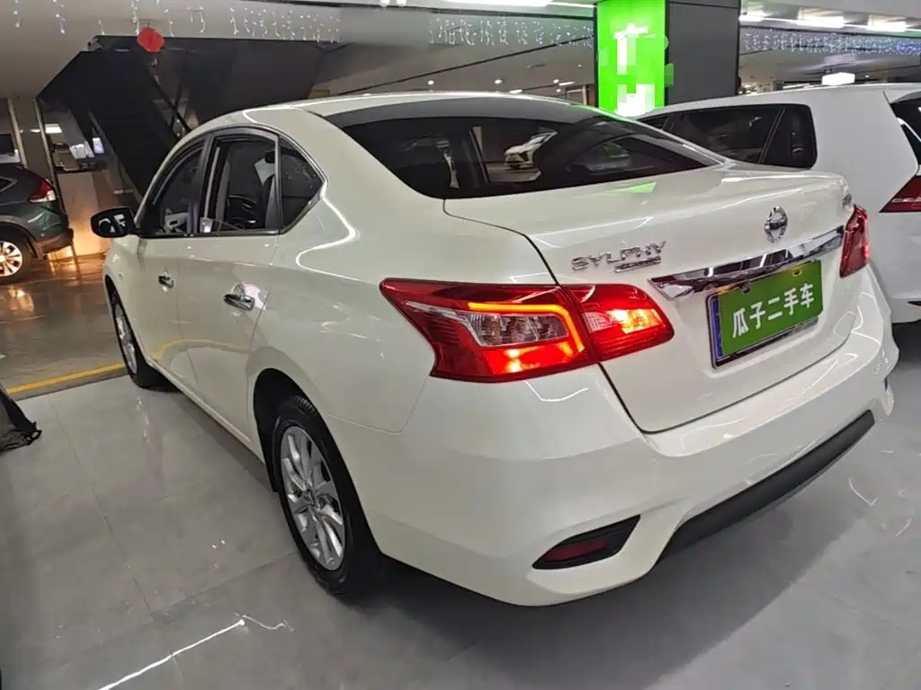 Nissan Sylphy — миниатюра 5