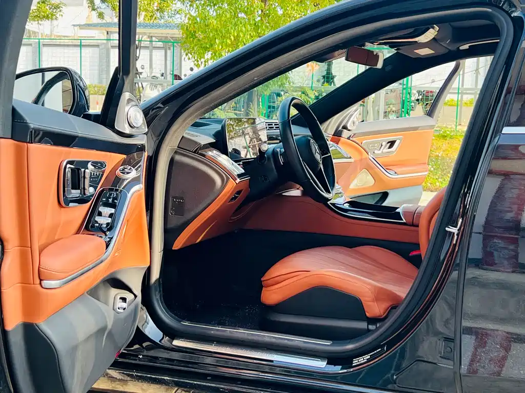 MERCEDES-BENZ S CLASS