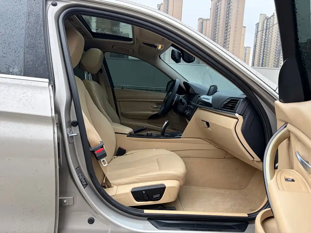 BMW 3 Series — миниатюра 20