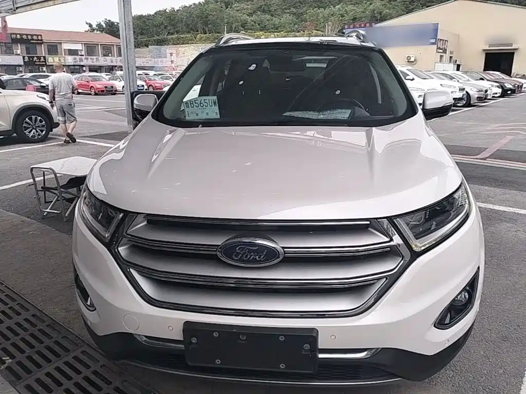 Ford Edge 2015 2.0T GTDi