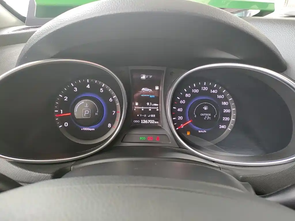 Hyundai Santa Fe — миниатюра 12