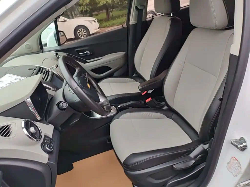 Chevrolet Trax — миниатюра 15