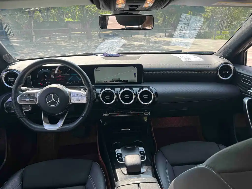 Mercedes-Benz A-Class — миниатюра 9