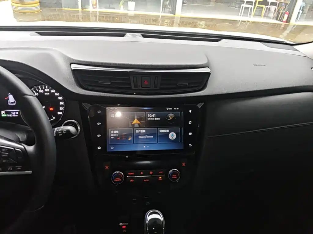 Nissan X-Trail — миниатюра 13