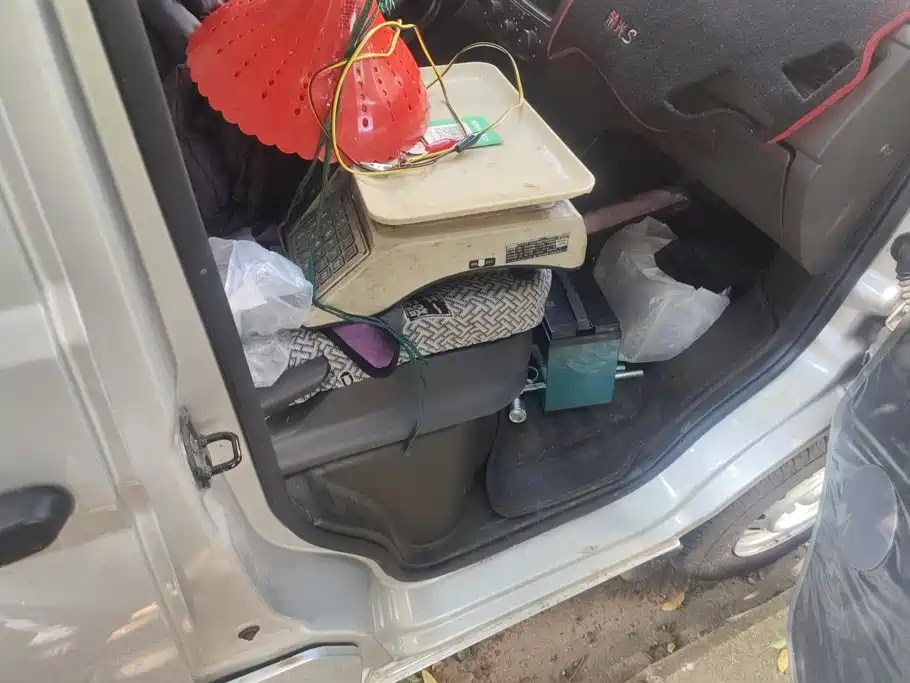 Wuling Rongguang S — миниатюра 8