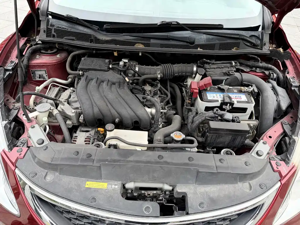 Nissan Tiida — миниатюра 14