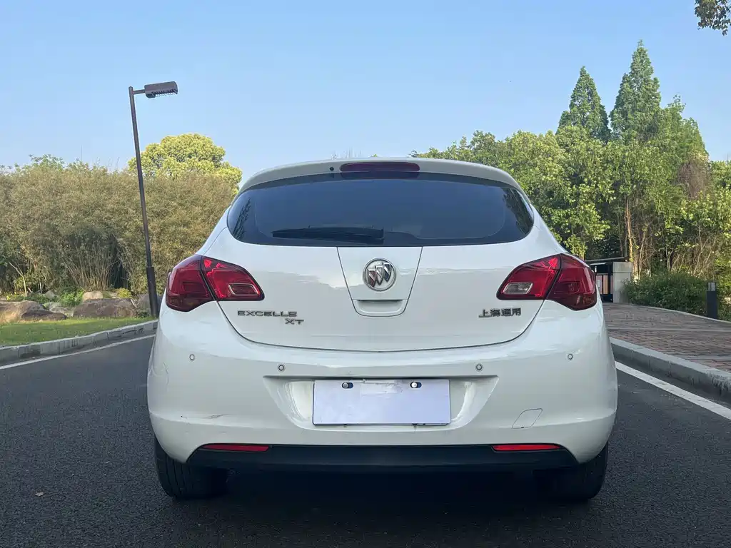 Buick Excelle — миниатюра 5