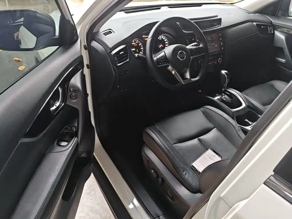 Nissan X-Trail — миниатюра 16
