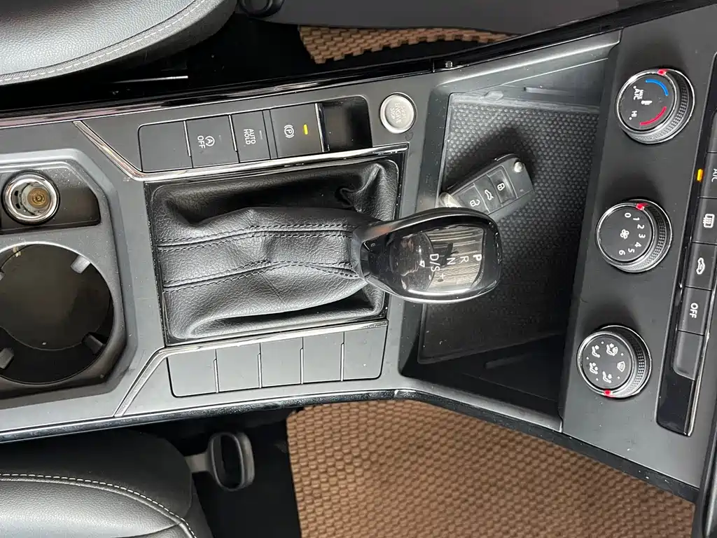 Volkswagen Passat — миниатюра 16