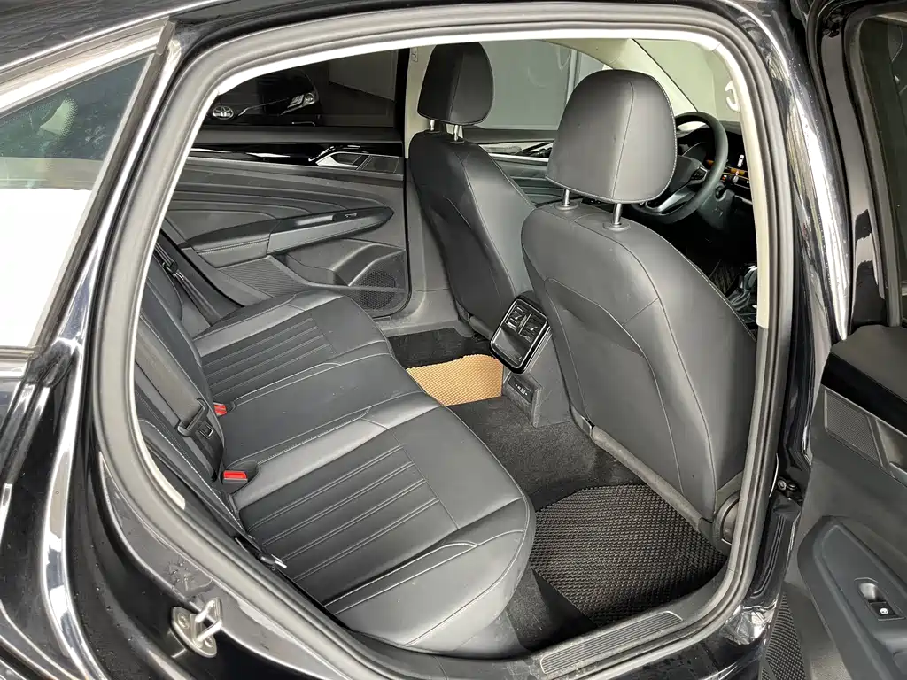 Volkswagen Passat — миниатюра 22