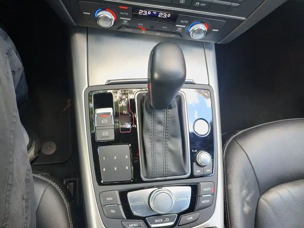 Audi A6L — миниатюра 7