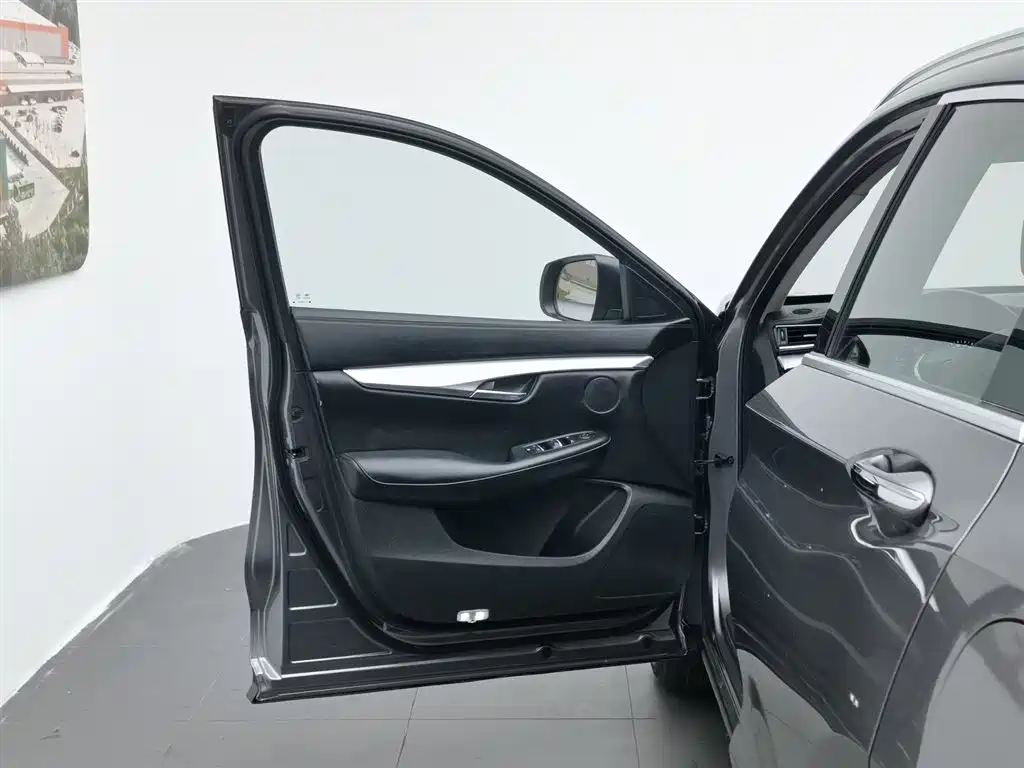 Infiniti QX50 2020 2.0T Fashion