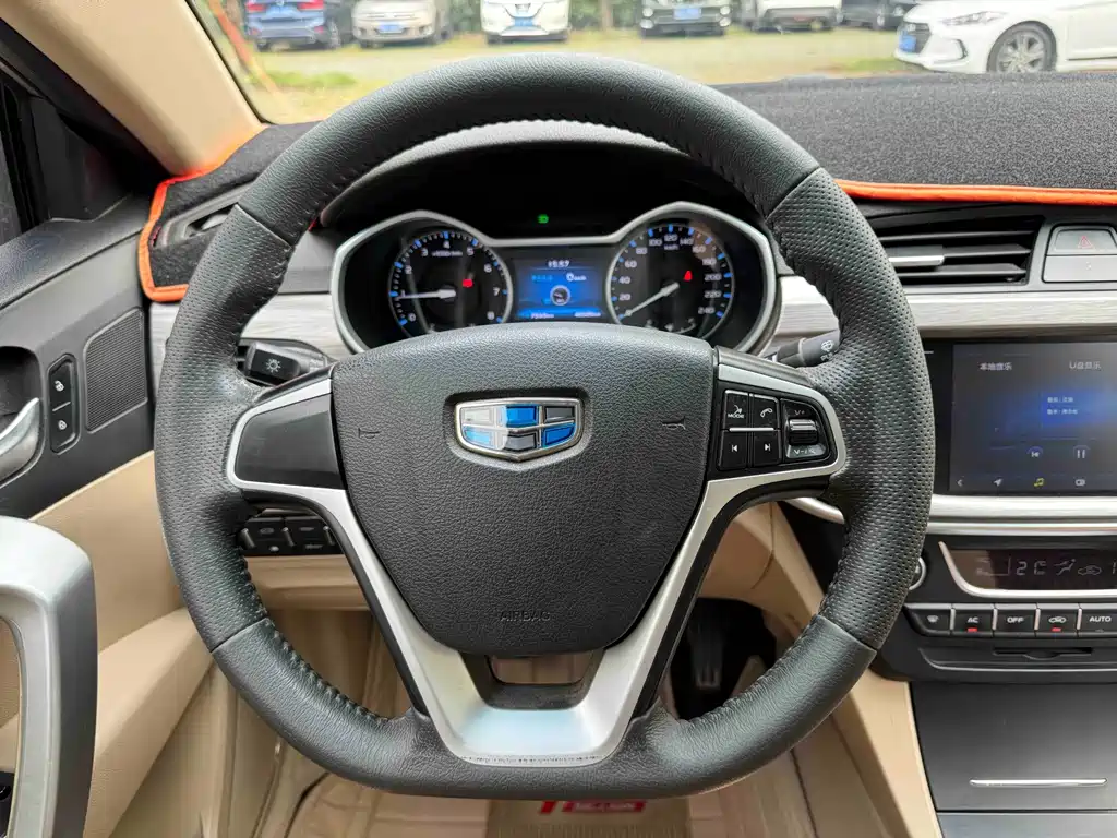 Geely Emgrand Sedan Million Model 1.5L Manual Luxury Type, фото 14