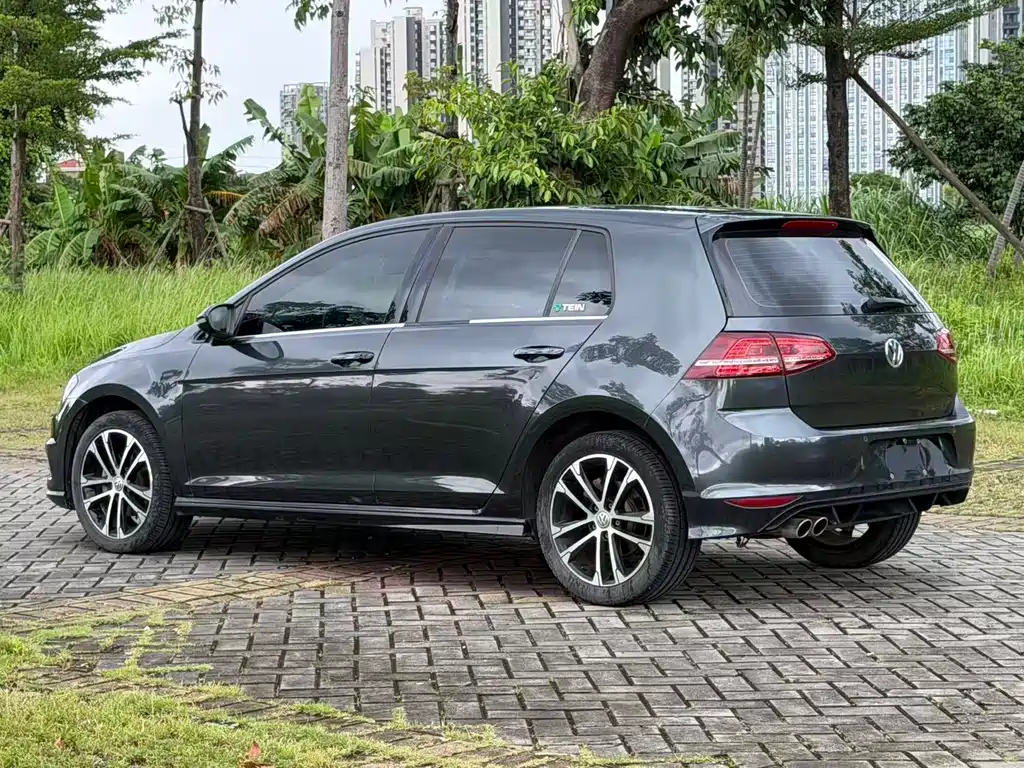 Volkswagen Golf — миниатюра 7