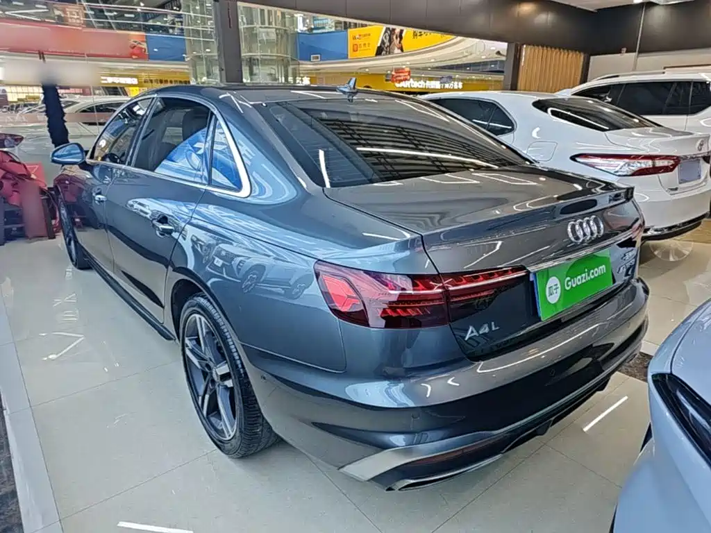 Audi A4L — миниатюра 5