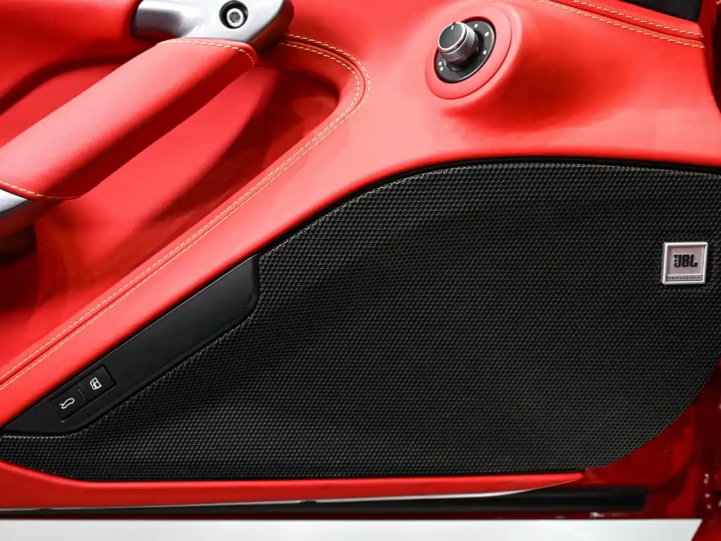 Ferrari F8 — миниатюра 19