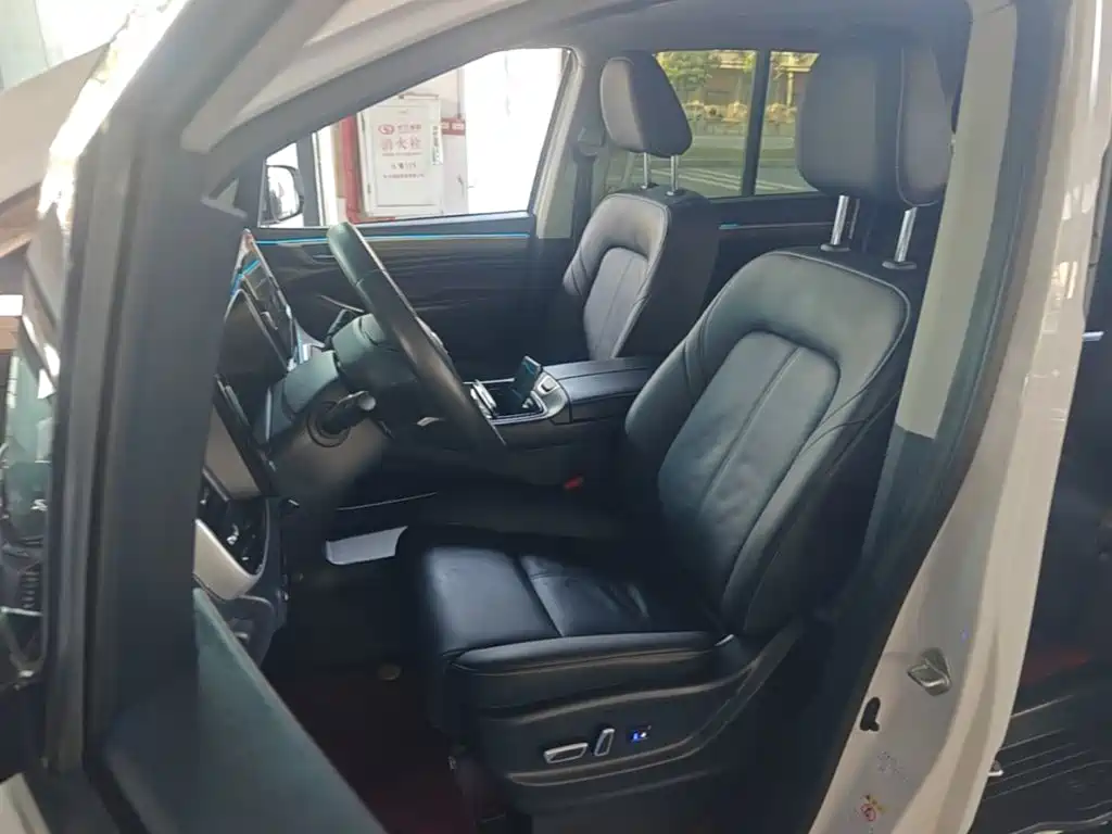 GAC Motor Trumpchi M8 — миниатюра 15