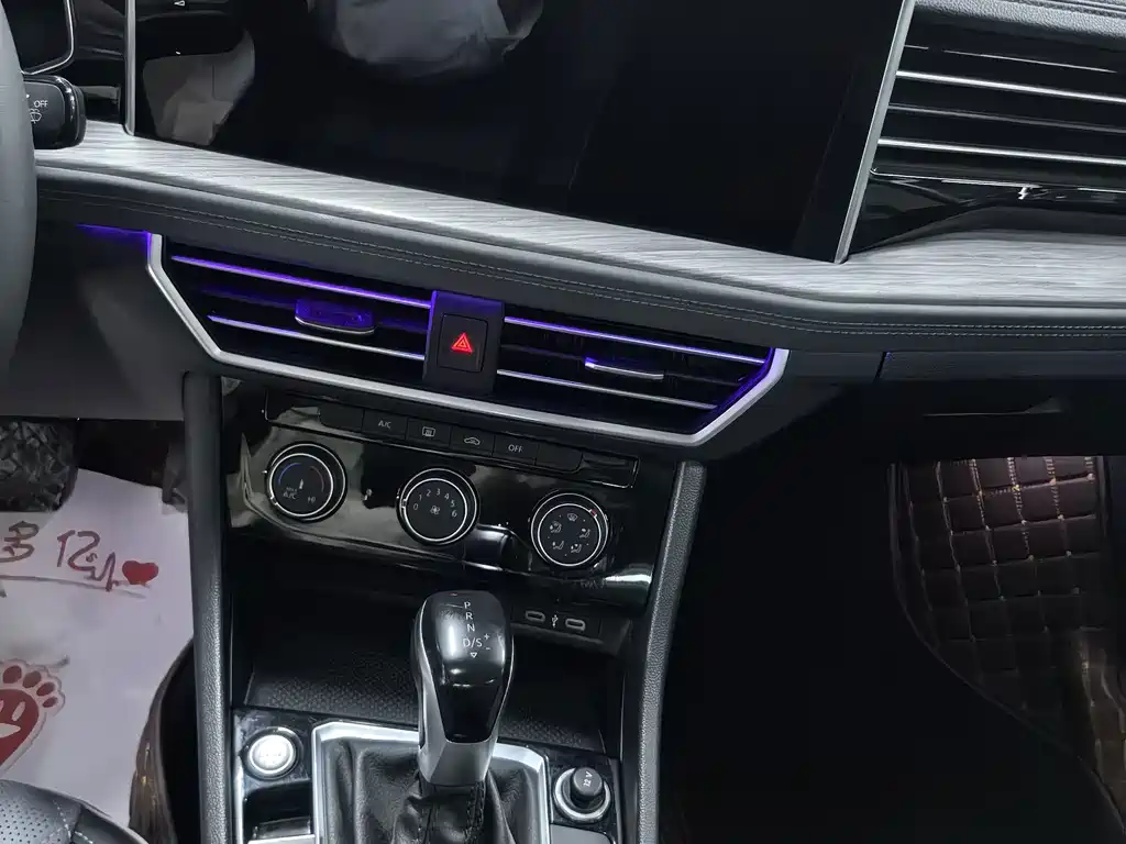 Volkswagen Sagitar — миниатюра 10