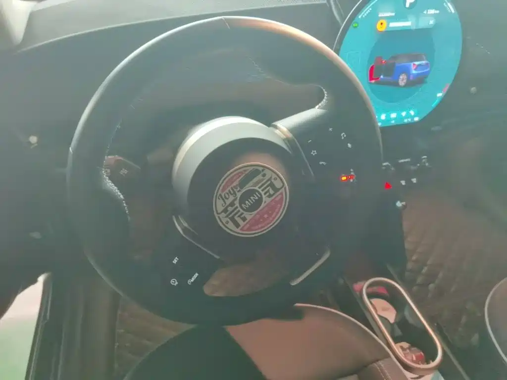 MINI MINI COOPER EV — миниатюра 11