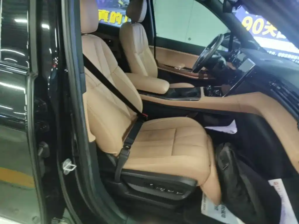 NIO ES8 — миниатюра 25