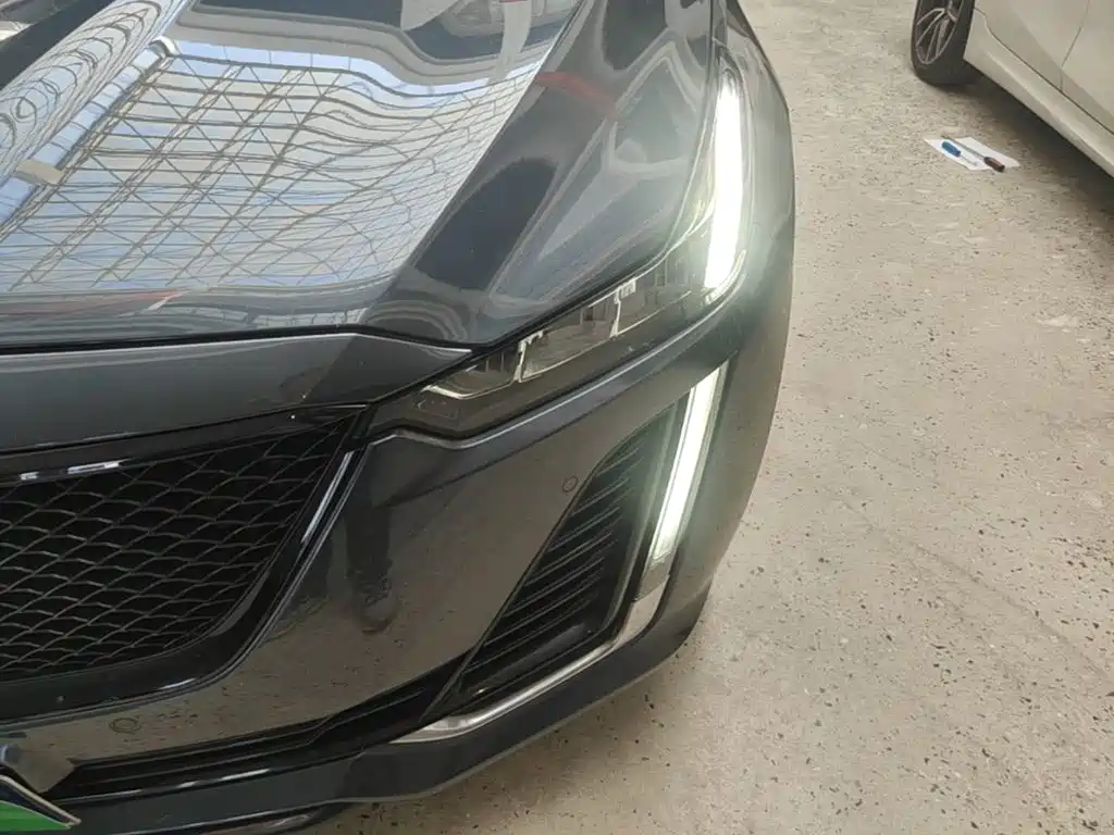 Cadillac CT5 — миниатюра 24