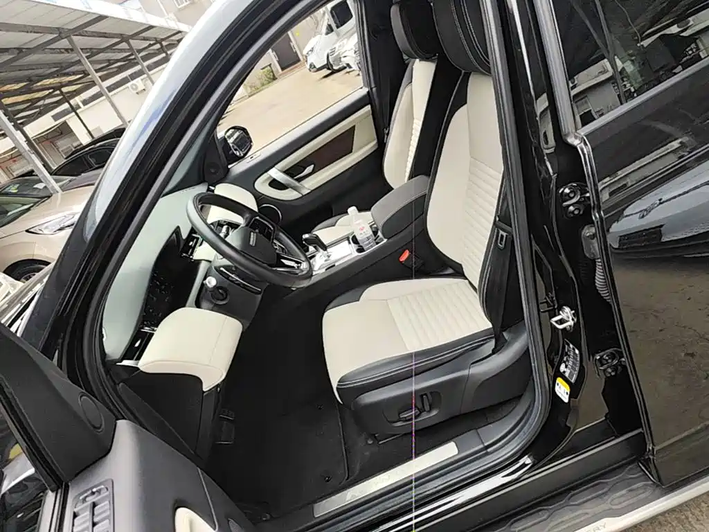 Land Rover Discovery Sport — миниатюра 15
