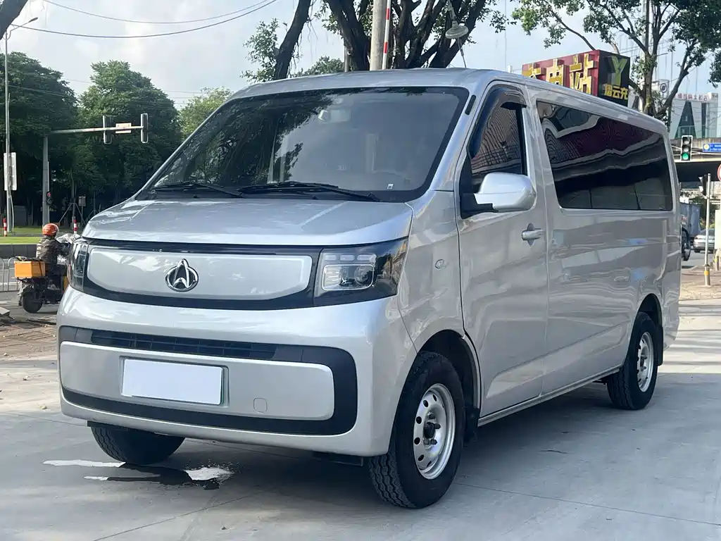 Changan EM80