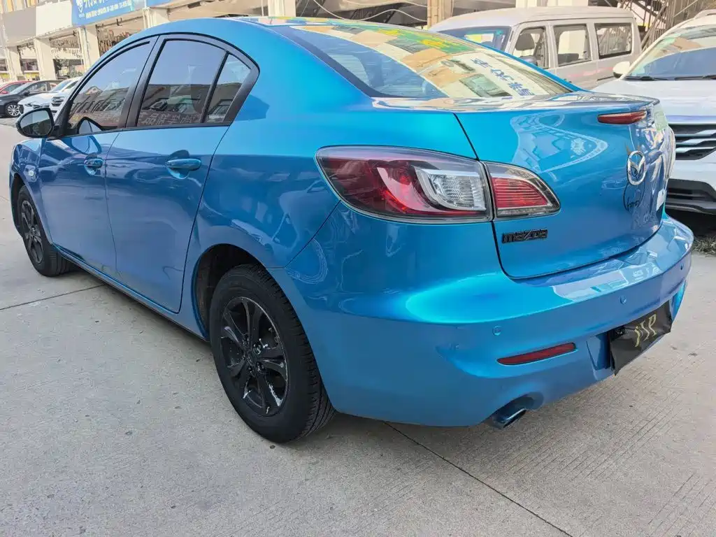 Mazda 3 — миниатюра 6